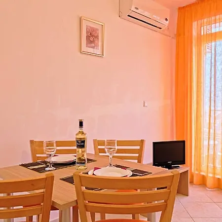 Sunny Sunset Apartament